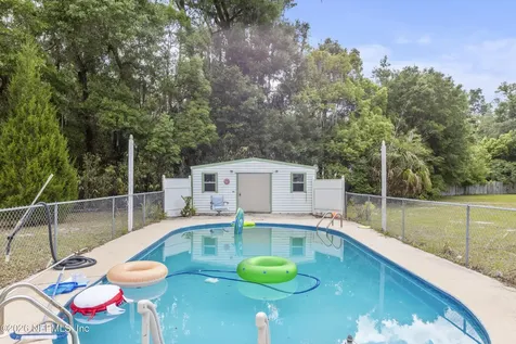 155 Roddy Road Palatka FL 32177