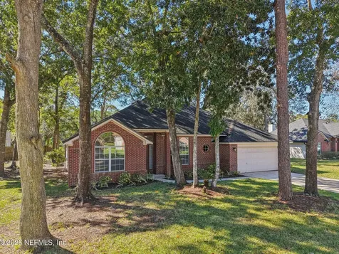208 Honeysuckle Way St. Johns FL 32259