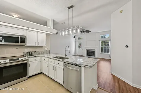208 Honeysuckle Way St. Johns FL 32259