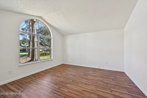 208 Honeysuckle Way St. Johns FL 32259
