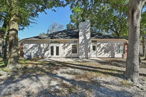 208 Honeysuckle Way St. Johns FL 32259
