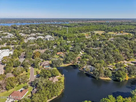 208 Honeysuckle Way St. Johns FL 32259