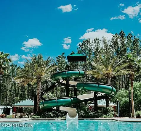 208 Honeysuckle Way St. Johns FL 32259