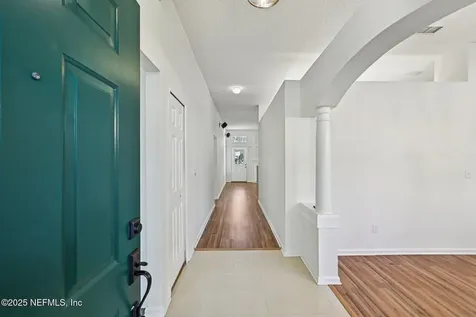 208 Honeysuckle Way St. Johns FL 32259