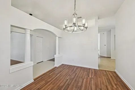 208 Honeysuckle Way St. Johns FL 32259