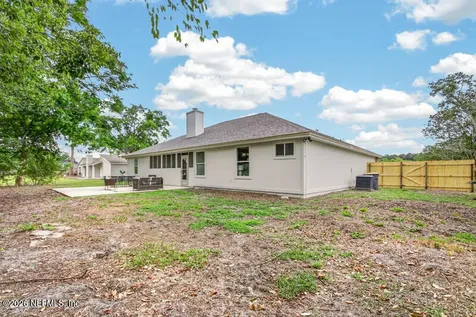 8319 Springtree Road Jacksonville FL 32210