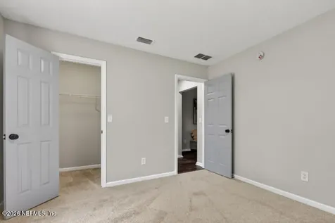 8319 Springtree Road Jacksonville FL 32210
