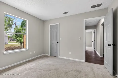 8319 Springtree Road Jacksonville FL 32210
