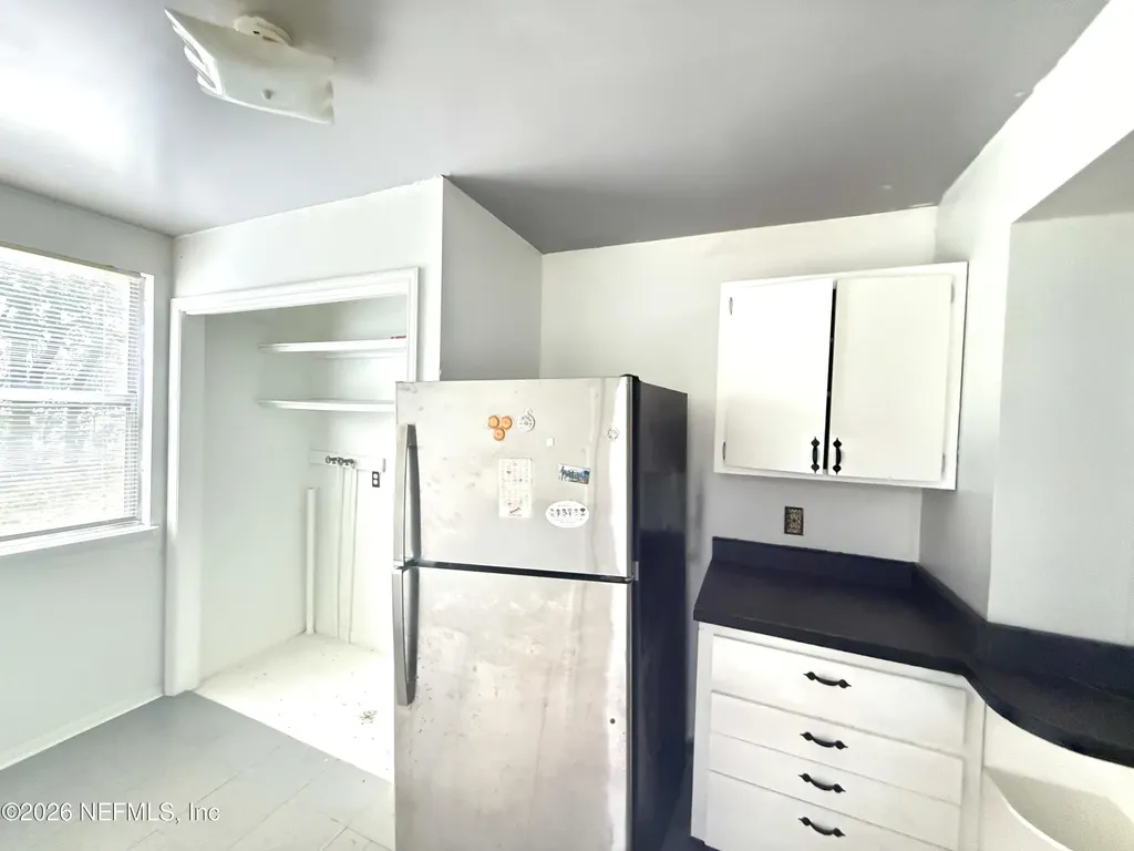 8384 Delaware Avenue Jacksonville FL 32208