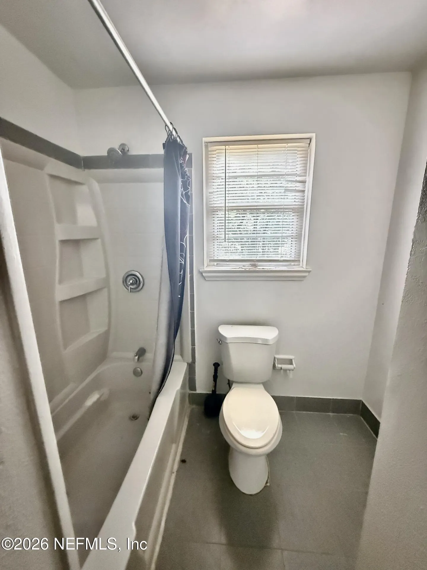 8384 Delaware Avenue Jacksonville FL 32208