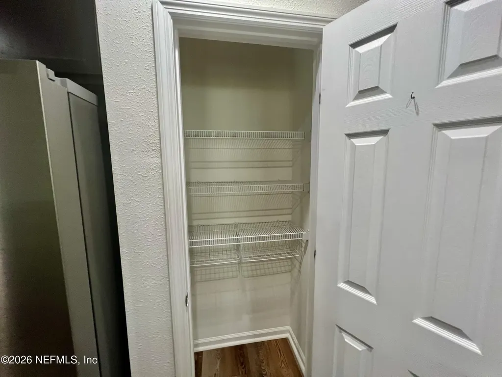 556 Worcester Court Jacksonville FL 32218