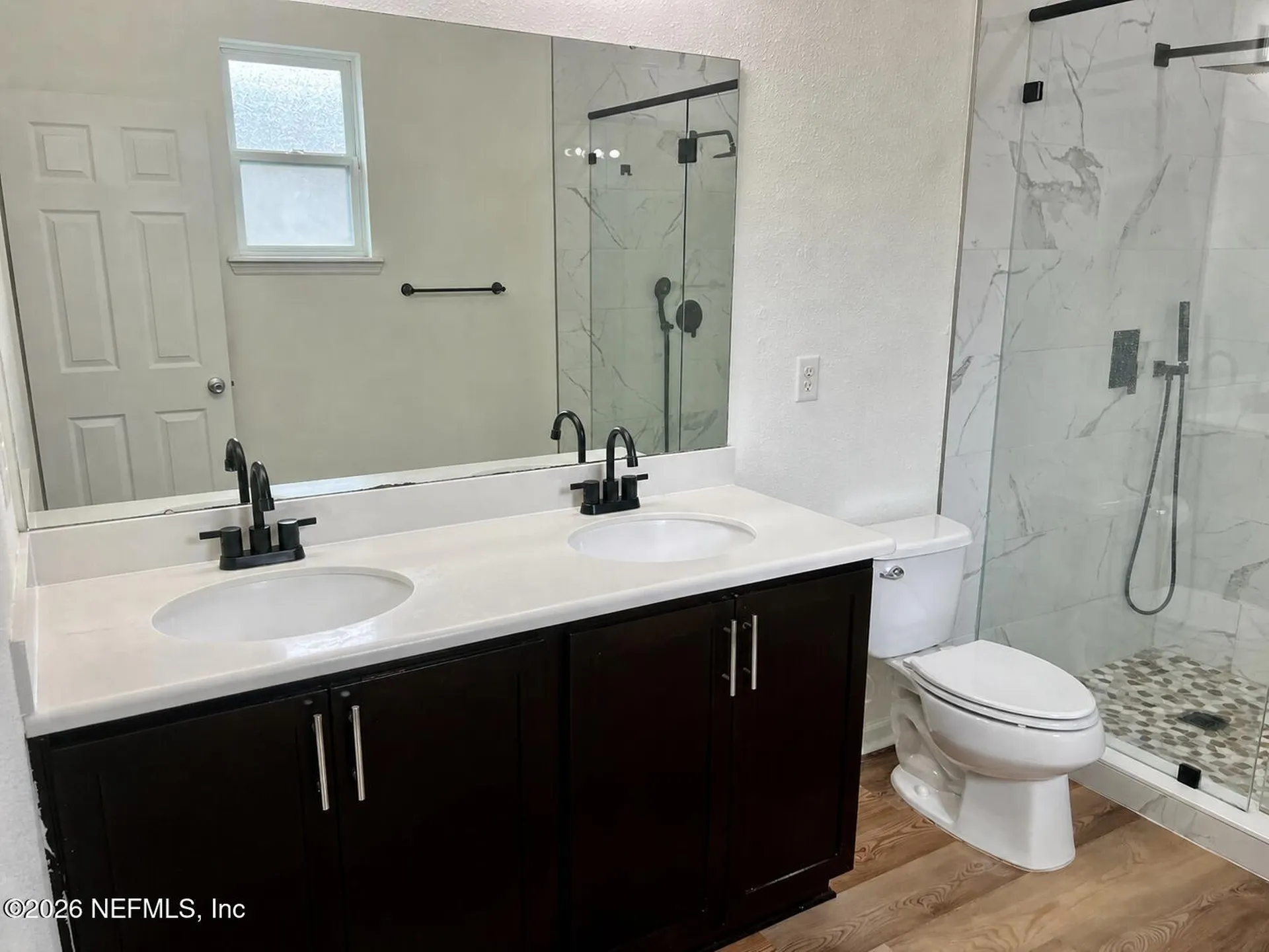 556 Worcester Court Jacksonville FL 32218