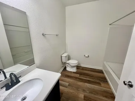 556 Worcester Court Jacksonville FL 32218