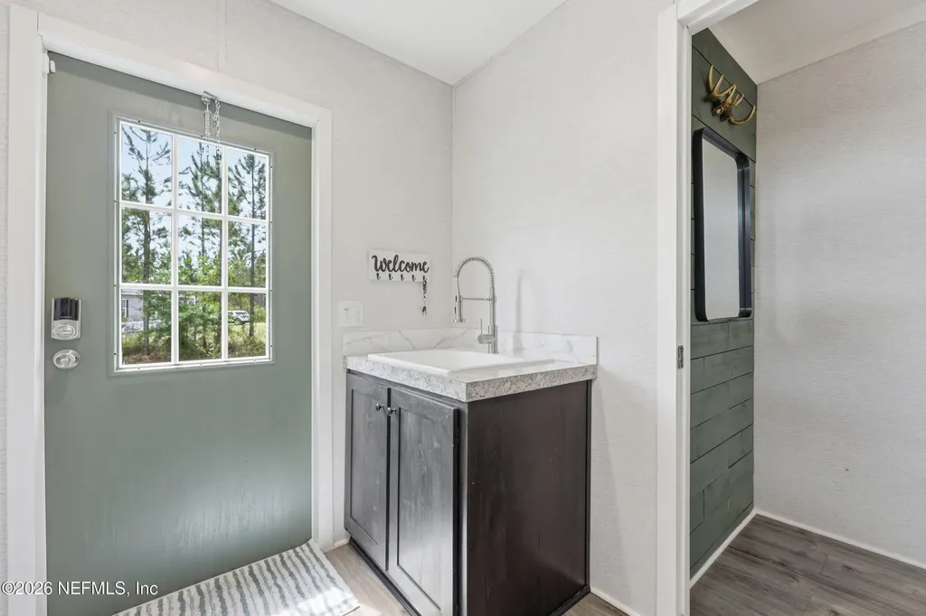 2626 Will Elledge Road Glen St. Mary FL 32040