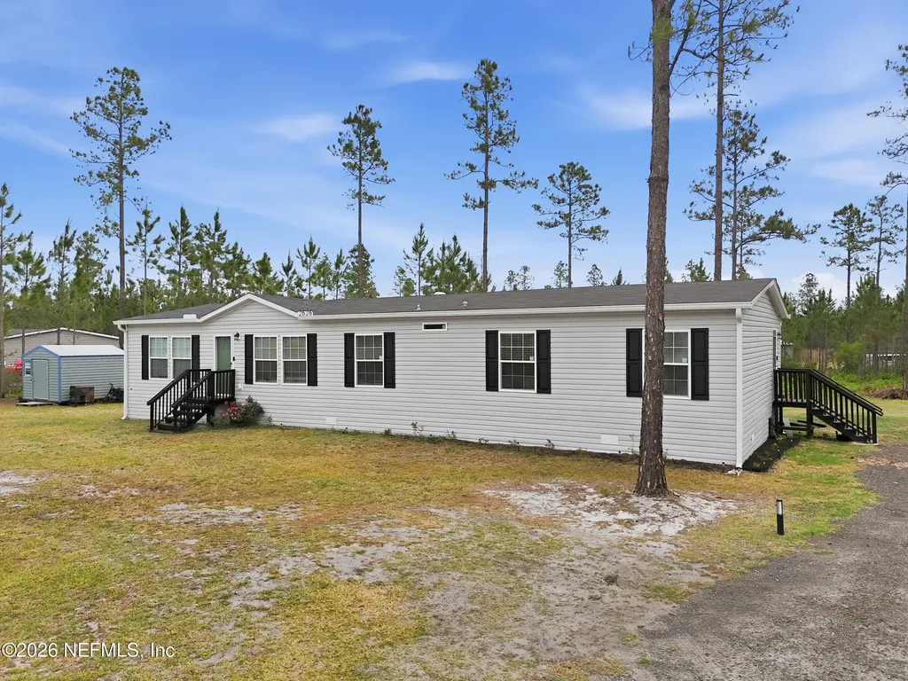 2626 Will Elledge Road Glen St. Mary FL 32040