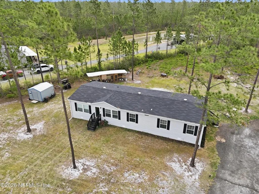 2626 Will Elledge Road Glen St. Mary FL 32040