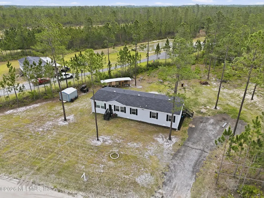 2626 Will Elledge Road Glen St. Mary FL 32040