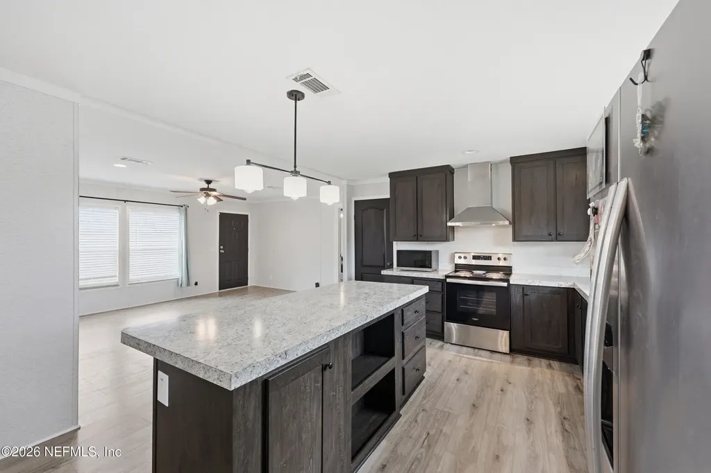 2626 Will Elledge Road Glen St. Mary FL 32040