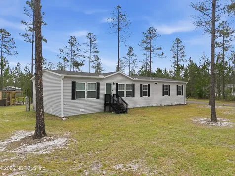 2626 Will Elledge Road Glen St. Mary FL 32040