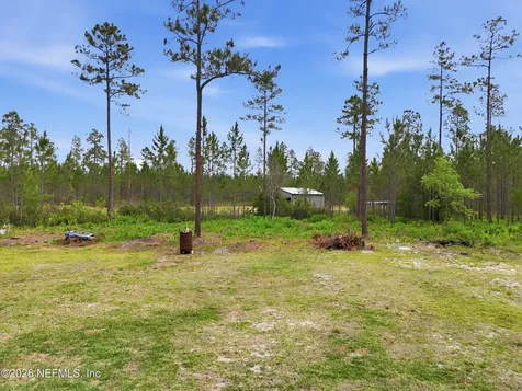 2626 Will Elledge Road Glen St. Mary FL 32040
