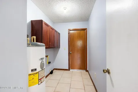 8365 Hamden Road W Jacksonville FL 32244
