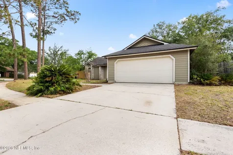 8365 Hamden Road W Jacksonville FL 32244