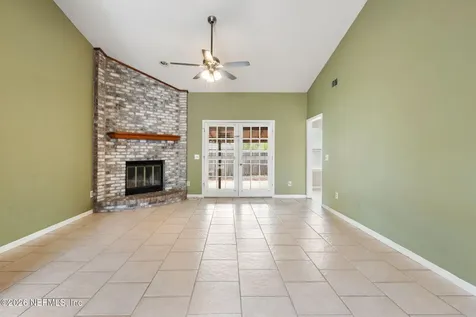 8365 Hamden Road W Jacksonville FL 32244