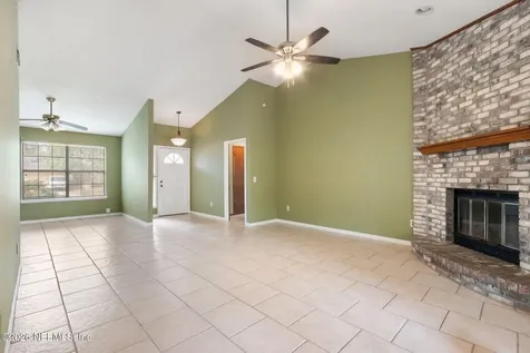 8365 Hamden Road W Jacksonville FL 32244