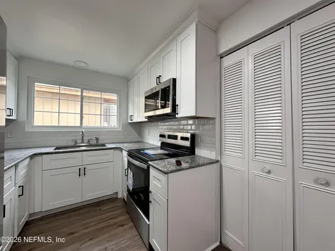 2538 Green Spring Drive Jacksonville FL 32246