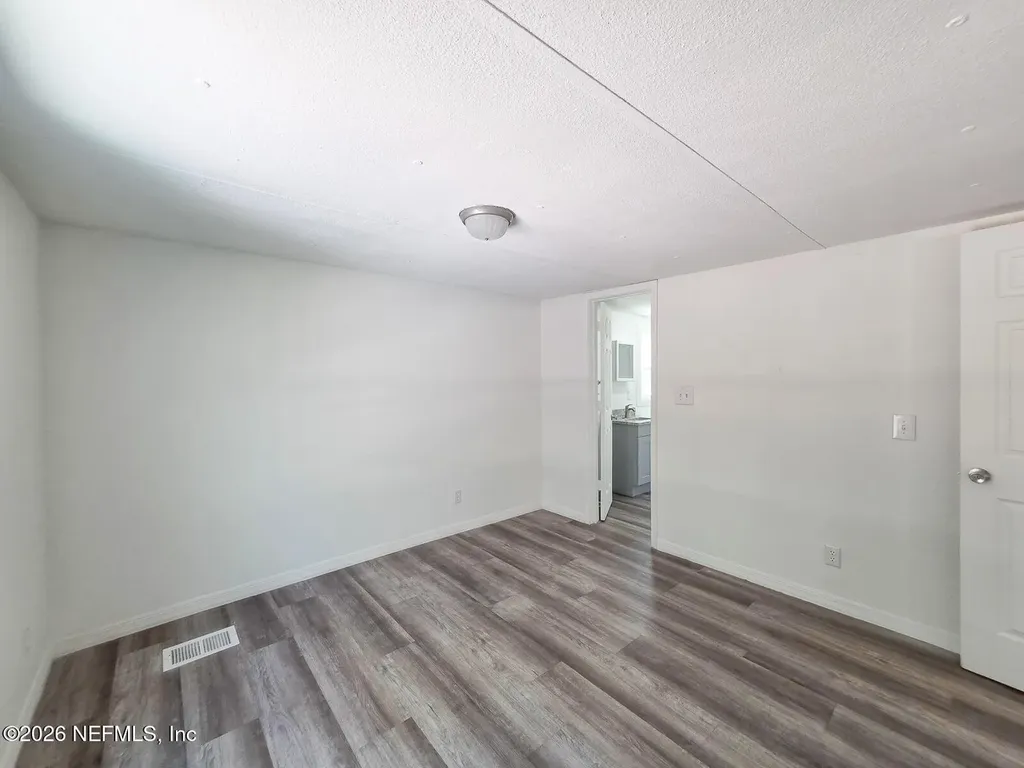 145 & 147 Darby Drive Palatka FL 32177