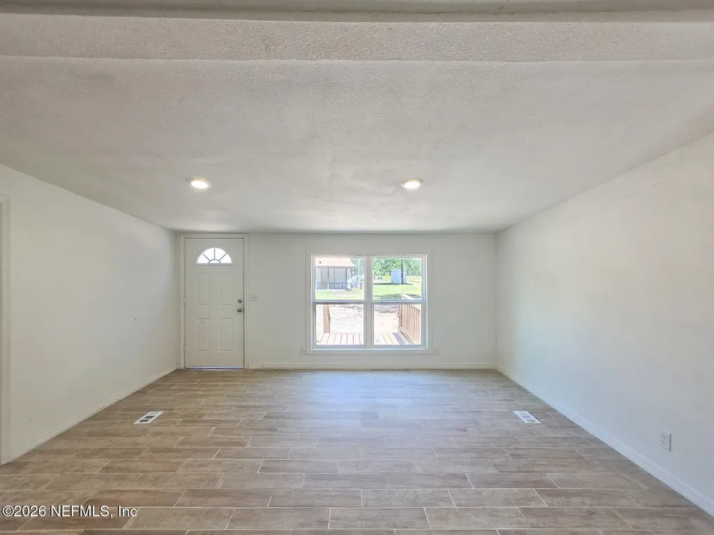 145 & 147 Darby Drive Palatka FL 32177