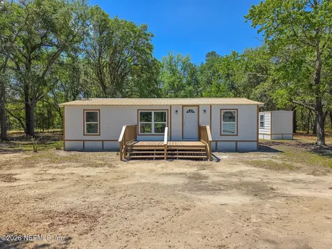 145 & 147 Darby Drive Palatka FL 32177