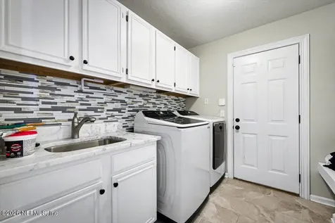 586 Thornwood Lane Orange Park FL 32073
