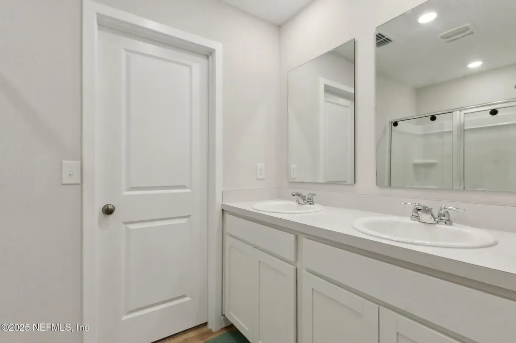 14753 Cashew Avenue Jacksonville FL 32218