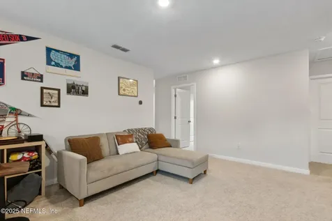 14753 Cashew Avenue Jacksonville FL 32218