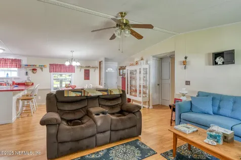 203 Horse Landing Road Satsuma FL 32189