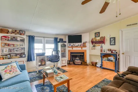 203 Horse Landing Road Satsuma FL 32189