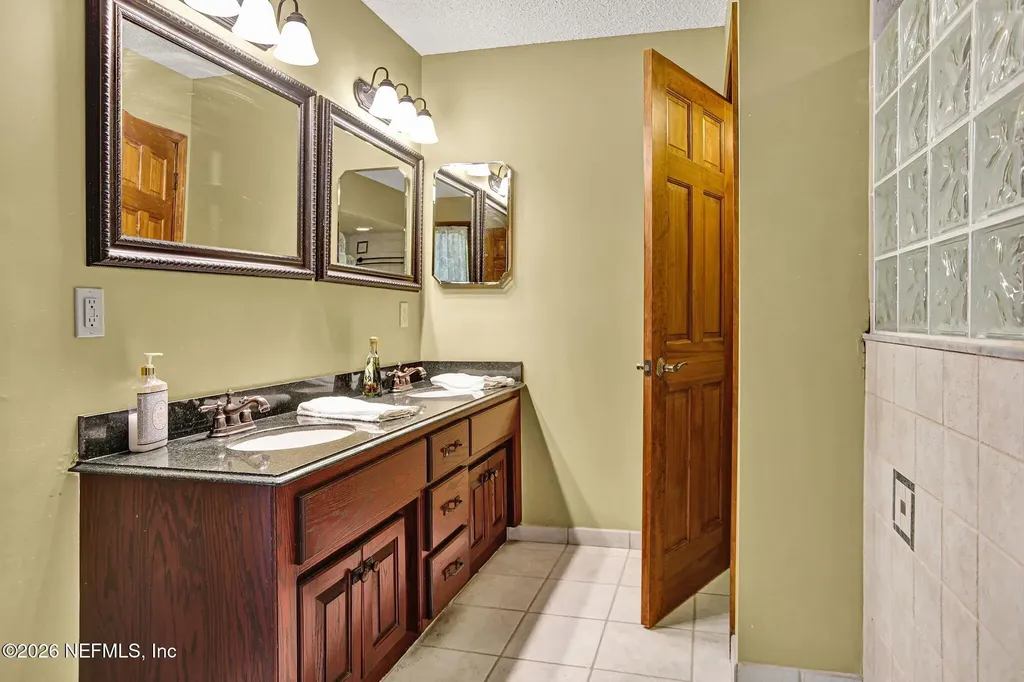 2954 Ravines Road Middleburg FL 32068
