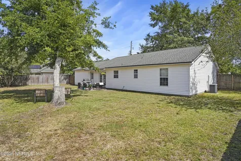 511 North Boulevard Macclenny FL 32063