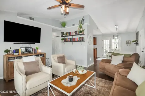 511 North Boulevard Macclenny FL 32063