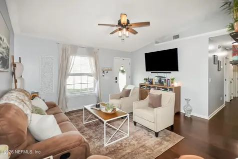 511 North Boulevard Macclenny FL 32063