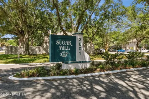 3801 Crown Point Road Jacksonville FL 32257