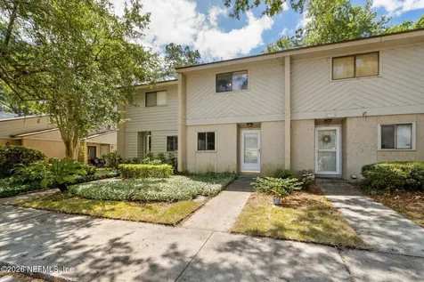 3801 Crown Point Road Jacksonville FL 32257