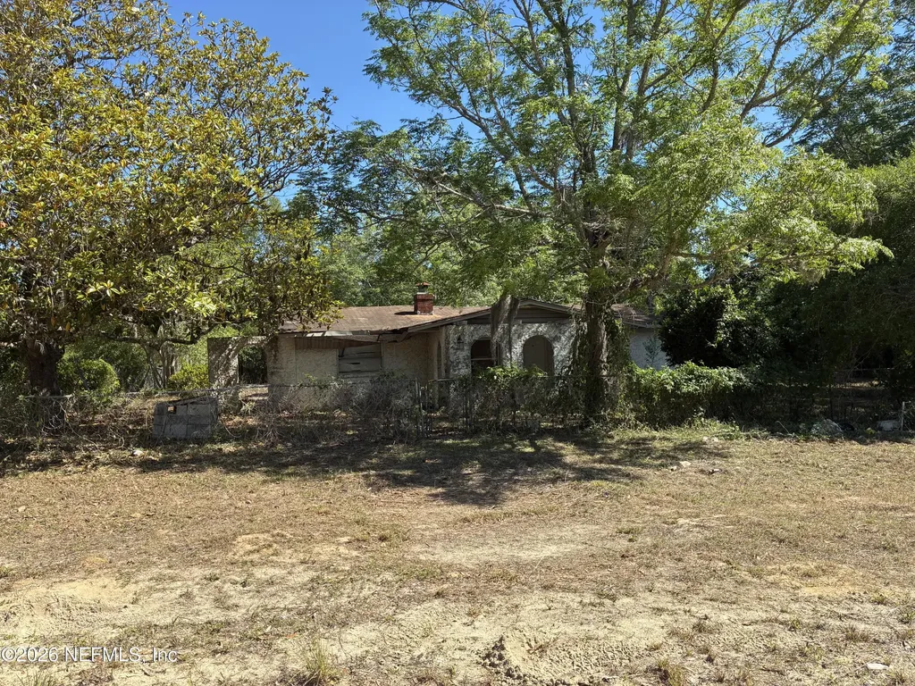 420 Interlachen Boulevard Interlachen FL 32148
