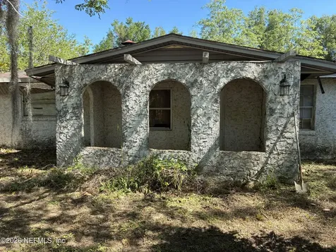 420 Interlachen Boulevard Interlachen FL 32148