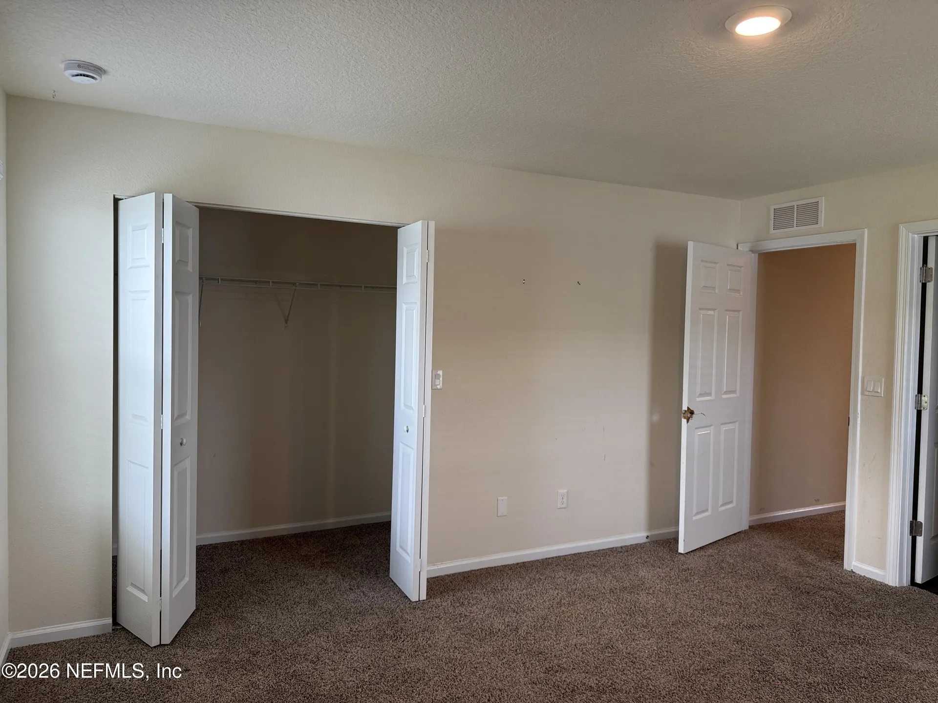 878 Capitol Parkway Jacksonville FL 32218