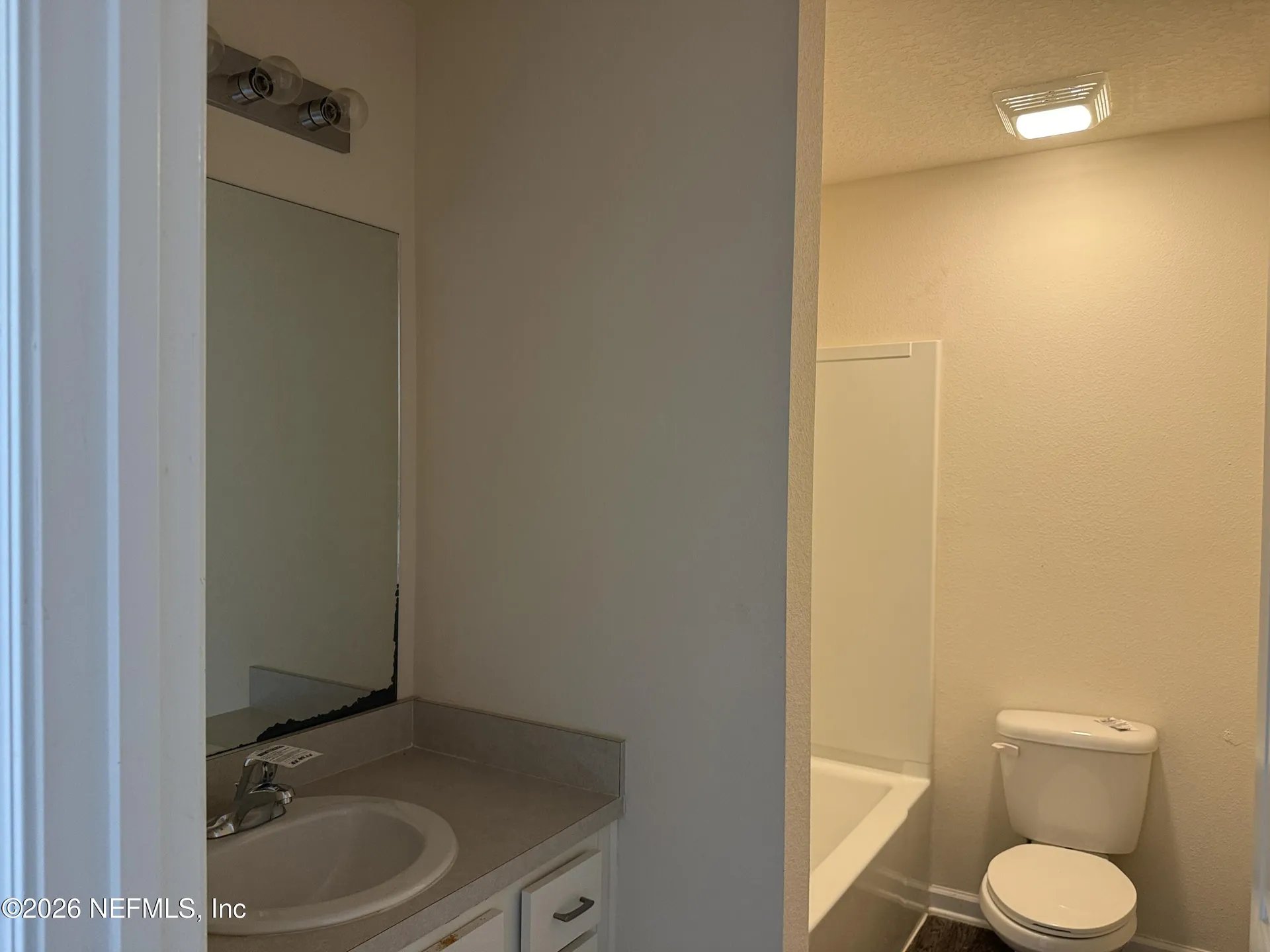 878 Capitol Parkway Jacksonville FL 32218