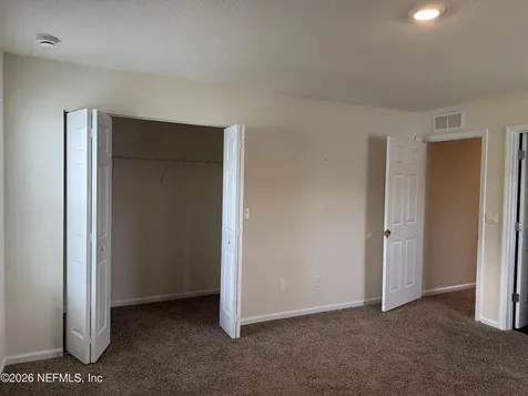 878 Capitol Parkway Jacksonville FL 32218