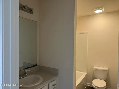 878 Capitol Parkway Jacksonville FL 32218