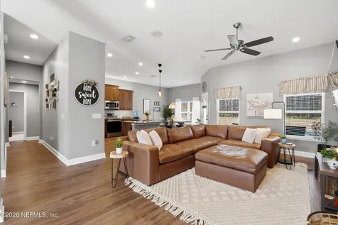 1664 Falkland Road E Jacksonville FL 32221